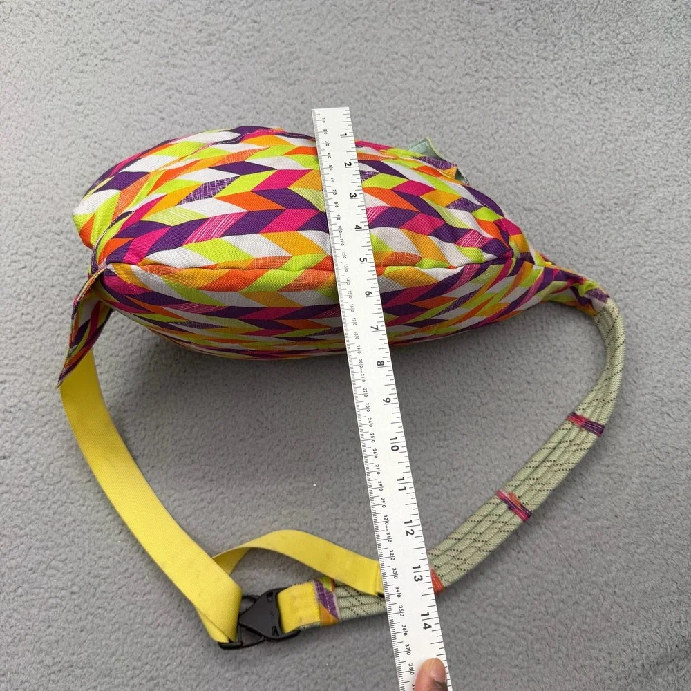 KAVU Sling Bag Funky Geometric Pattern Purple Orange Yellow White Crossbody Bag